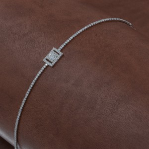 سوار تنس من الفضة الإسترليني للنساء بلون فضي بتصميم هندسي جميل سوار تنس من الفضة الإسترليني للنساء بلون فضي بتصميم هندسي جميل