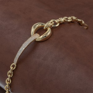 Classic Women's Silver Chain Plated with Gold Color – Elegant Geometric Design Bracelet Classic Women's Silver Chain Plated with Gold Color – Elegant Geometric Design Bracelet