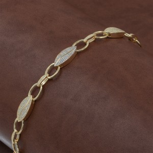 Leaf Design Silver Bracelet Studded with Zircon Stones Leaf Design Silver Bracelet Studded with Zircon Stones