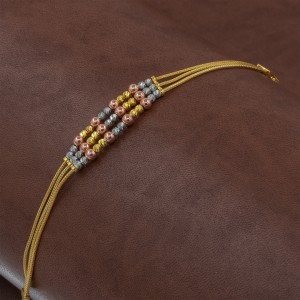 سوار فضي بكريات دائرية بألوان الطيف والذهب سوار فضي بكريات دائرية بألوان الطيف والذهب