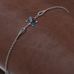 سوار نسائي من الفضة عيار 925 مزين بحجر الزركون الملون بتصميم وردة سوار نسائي من الفضة عيار 925 مزين بحجر الزركون الملون بتصميم وردة