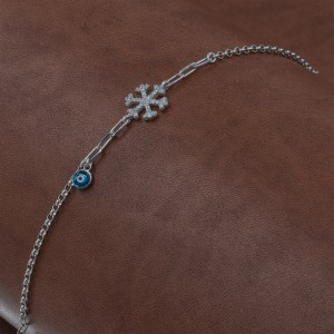 Women's Silver Snowflake Bracelet Decorated with Cubic Zircon and Evil Eye Amulet with Adjustable Chain Women's Silver Snowflake Bracelet Decorated with Cubic Zircon and Evil Eye Amulet with Adjustable Chain
