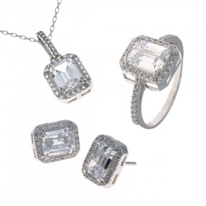 Exquisite Women's 925 Sterling Silver Accessories Set with White Zircon Stones, Necklace, Ring, and Earrings Exquisite Women's 925 Sterling Silver Accessories Set with White Zircon Stones, Necklace, Ring, and Earrings