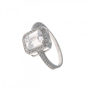 Exquisite Women's 925 Sterling Silver Accessories Set with White Zircon Stones, Necklace, Ring, and Earrings Exquisite Women's 925 Sterling Silver Accessories Set with White Zircon Stones, Necklace, Ring, and Earrings