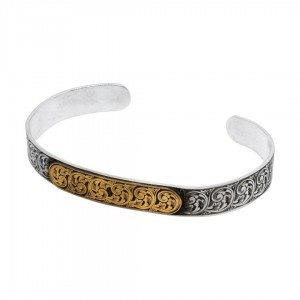 Handcrafted Elegance: 925 Sterling Silver Bracelet with Distinct Motif Handcrafted Elegance: 925 Sterling Silver Bracelet with Distinct Motif