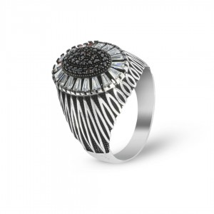 925 Silver Men's Ring with Black and White Zircon Stones - Geometric Elegance 925 Silver Men's Ring with Black and White Zircon Stones - Geometric Elegance