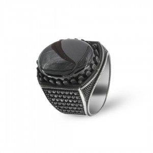 Handcrafted Sterling Silver Men's Ring with Natural Black Agate Stone - Ideal Gift for Men Handcrafted Sterling Silver Men's Ring with Natural Black Agate Stone - Ideal Gift for Men