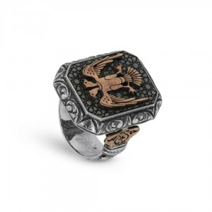خاتم فضة رجالي مزين بنقش نسر السلاجقة - رمز القوة والهيبة خاتم فضة رجالي مزين بنقش نسر السلاجقة - رمز القوة والهيبة